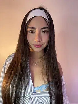 Melody 04 online show from 10, 5, 2026