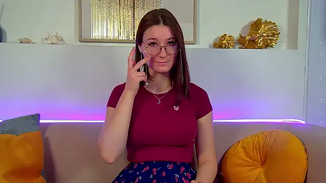 VictoriaArdern online show from 11, 10, 2025