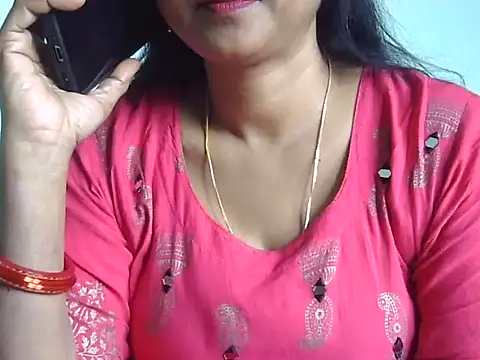Snapshot of Suhana-sapna chatting on 16, 12, 2025 Suhana-sapna online show from 16, 12, 2025