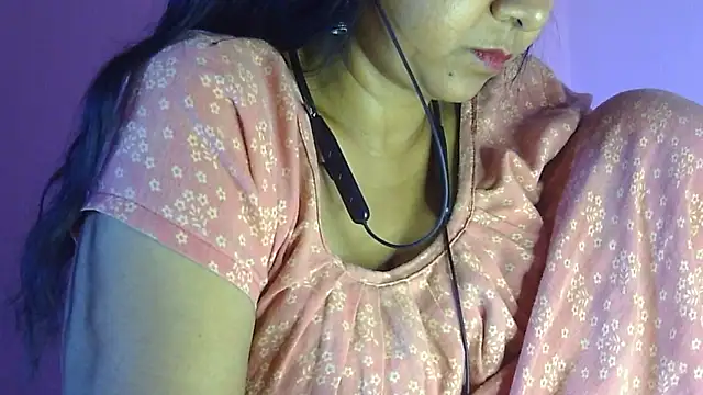Snapshot of Suhana-sapna chatting on 10, 1, 2026 Suhana-sapna online show from 10, 1, 2026
