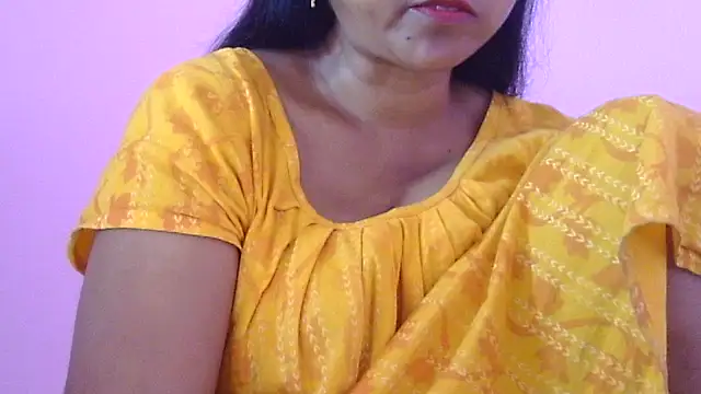 Snapshot of Suhana-sapna chatting on 2, 12, 2025 Suhana-sapna online show from 2, 12, 2025