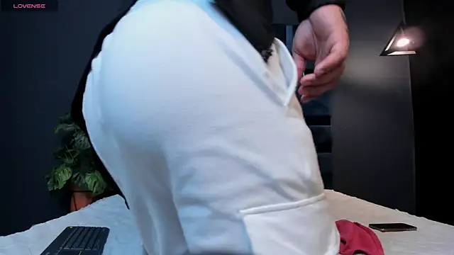 Flynn Riider online show from 20, 3, 2025