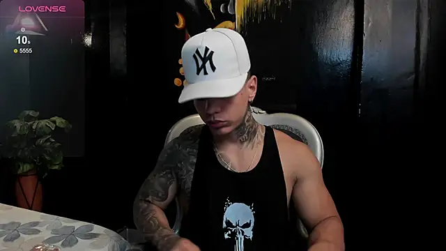 Flynn Riider online show from 4, 4, 2026