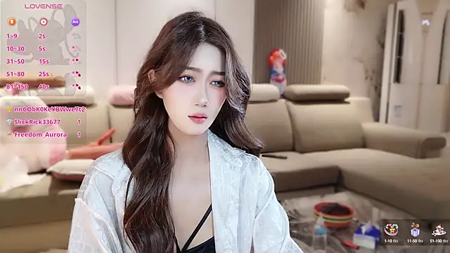 pinnnnnnk online show from 9, 9, 2025