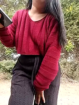 Snapshot of Danna-linyi chatting on 28, 6, 2026 Danna-linyi online show from 28, 6, 2026