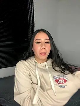 Zoee t online show from 26, 9, 2025