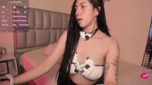 Aurora Hotson online show from 27, 9, 2025