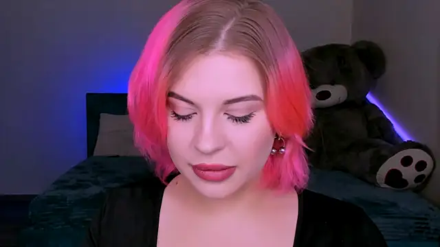 evaharve online show from 5, 3, 2025