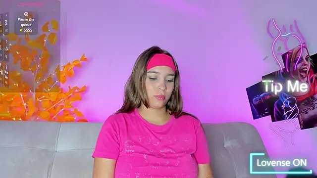 HaleyAmaya online show from 12, 9, 2025