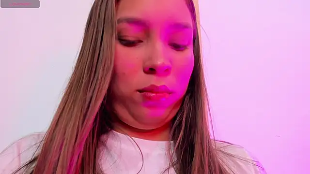 Snapshot of HaleyAmaya chatting on 14, 6, 2026 HaleyAmaya online show from 14, 6, 2026