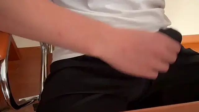 Axeeeeeeeeeeeel online show from 24, 10, 2025