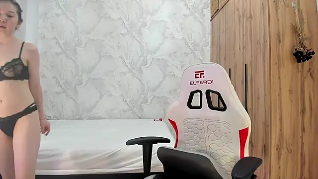 Babby Rabbit online show from 28, 5, 2026