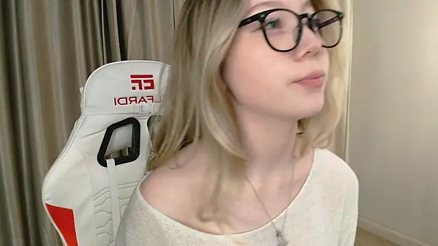 Babby Rabbit online show from 10, 10, 2025