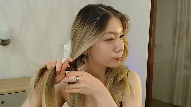 Babby Rabbit online show from 9, 10, 2025