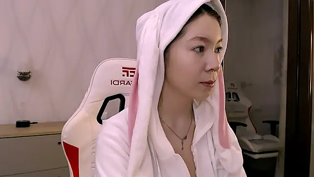 Babby Rabbit online show from 10, 11, 2025