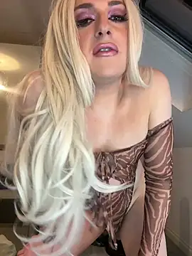 littlebambi26 online show from 5, 5, 2026