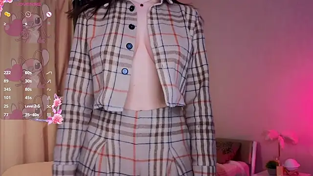 ElvaHilby online show from 15, 3, 2025