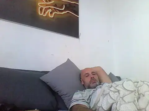 Avamereandmikel online show from 17, 10, 2025