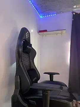 Dulce smith 1 online show from 17, 4, 2026