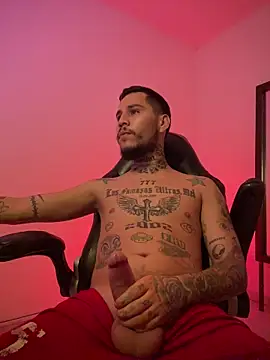 Junihn0 online show from 7, 11, 2025