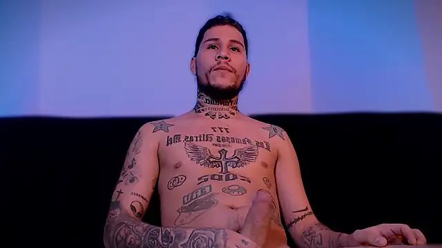 Junihn0 online show from 9, 9, 2025