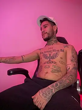 Junihn0 online show from 2, 12, 2025