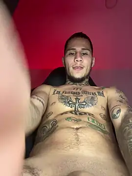 Junihn0 online show from 30, 1, 2025