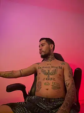 Junihn0 online show from 12, 11, 2025