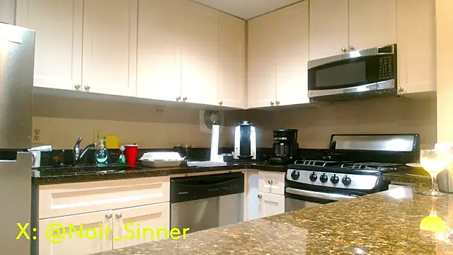 sinnernoir online show from 22, 2, 2026