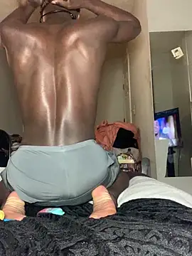 Shawtyblaque21 online show from 19, 3, 2026