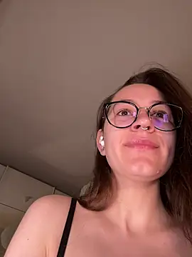 Lilly Soulmate online show from 8, 5, 2026