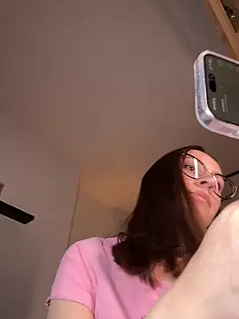 Lilly Soulmate online show from 9, 2, 2026