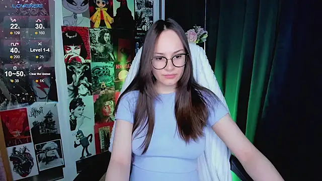 Lilly Soulmate online show from 27, 2, 2025