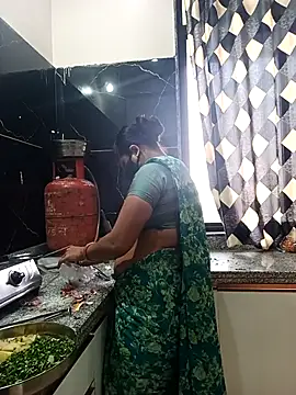 Cute-Aadhvita online show from 11, 2, 2026