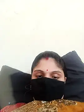 Cute-Aadhvita online show from 19, 10, 2025