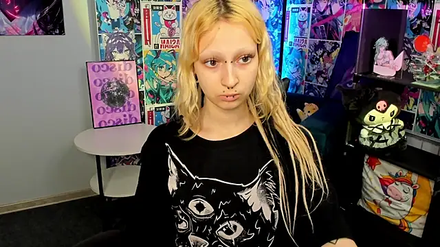 Lexy-Woorhez online show from 18, 3, 2025