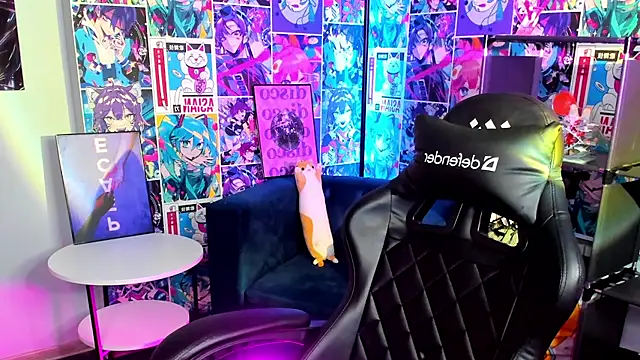 Lexy-Woorhez online show from 7, 3, 2025