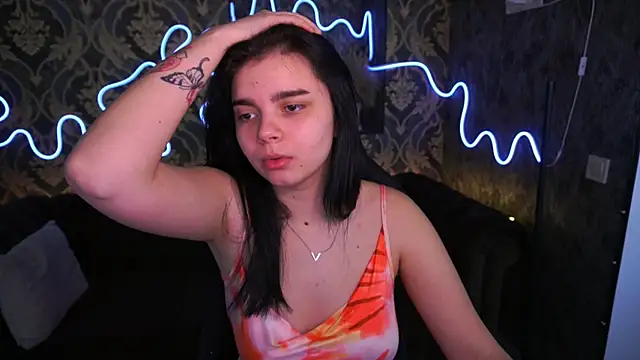 ShinyShyy online show from 22, 2, 2025