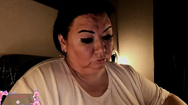 SexxyDreams1 online show from 24, 9, 2025