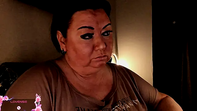 SexxyDreams1 online show from 14, 9, 2025