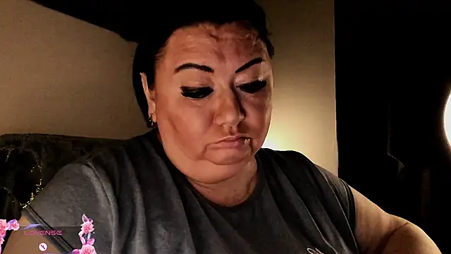 SexxyDreams1 online show from 19, 9, 2025