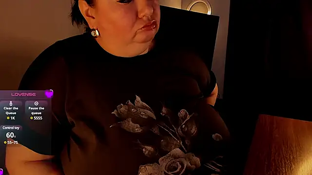 SexxyDreams1 online show from 4, 3, 2025