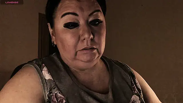 SexxyDreams1 online show from 13, 1, 2026