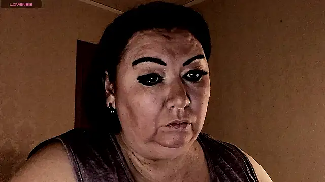 SexxyDreams1 online show from 3, 2, 2026