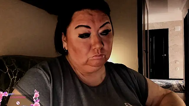 SexxyDreams1 online show from 30, 9, 2025