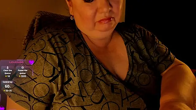 SexxyDreams1 online show from 1, 2, 2025