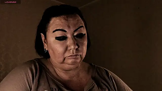 SexxyDreams1 online show from 12, 1, 2026