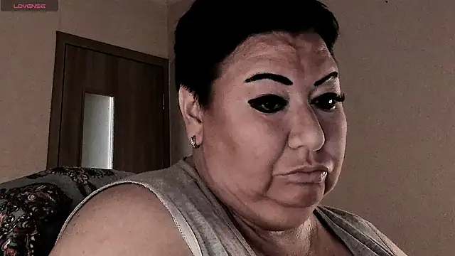 SexxyDreams1 online show from 22, 6, 2026