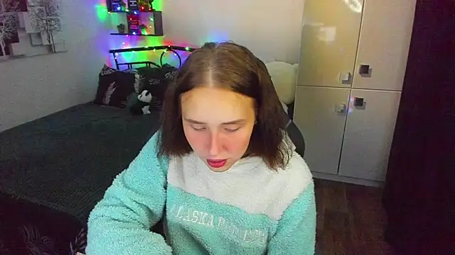 LinaTruly online show from 27, 2, 2026