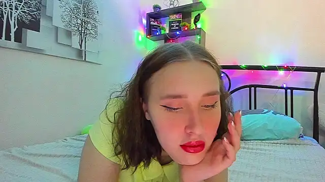 LinaTruly online show from 24, 3, 2026